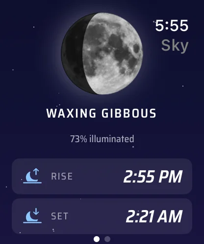 AviatorWatch moon detail screen showing a photographic moon with the current phase, illumination, and rise/set times